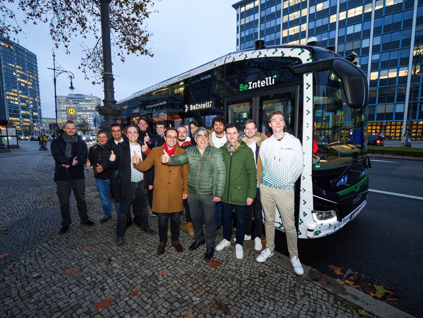 1711353236-e-bus-eot-man-beintelli-01.jpg