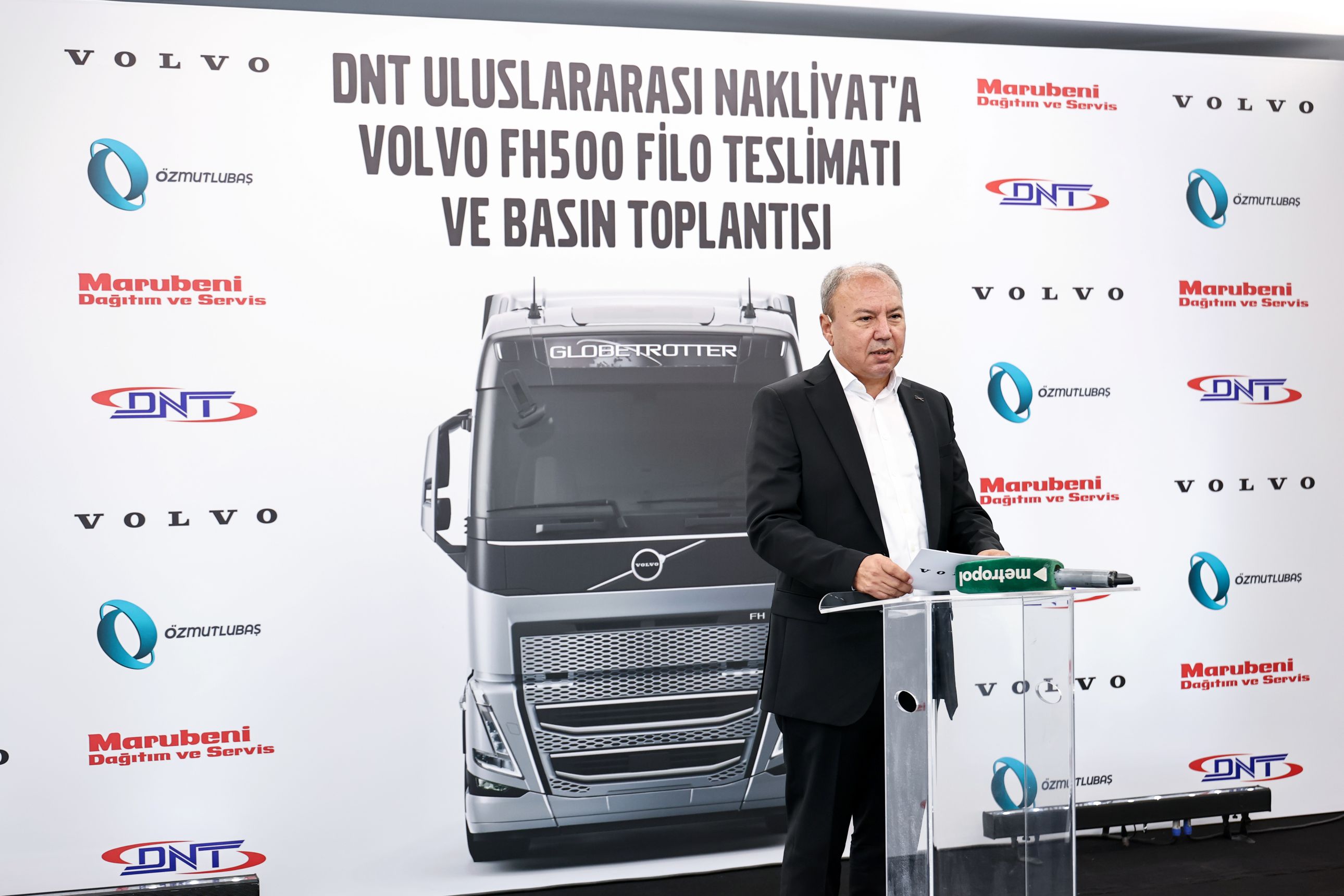 dnt-uluslararasi-nakliyat-yonetim-kurulu-baskani-onder-manisali.jpg