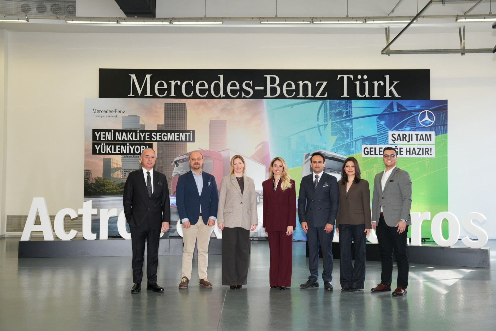 mercedes-benz-turk-kamyon-urun-portfoyundeki-yeniliklerle-guc-verimlilik-guvenlik-ve-elektrifikasyonda-yeni-bir-donem-baslatiyor-2.jpeg