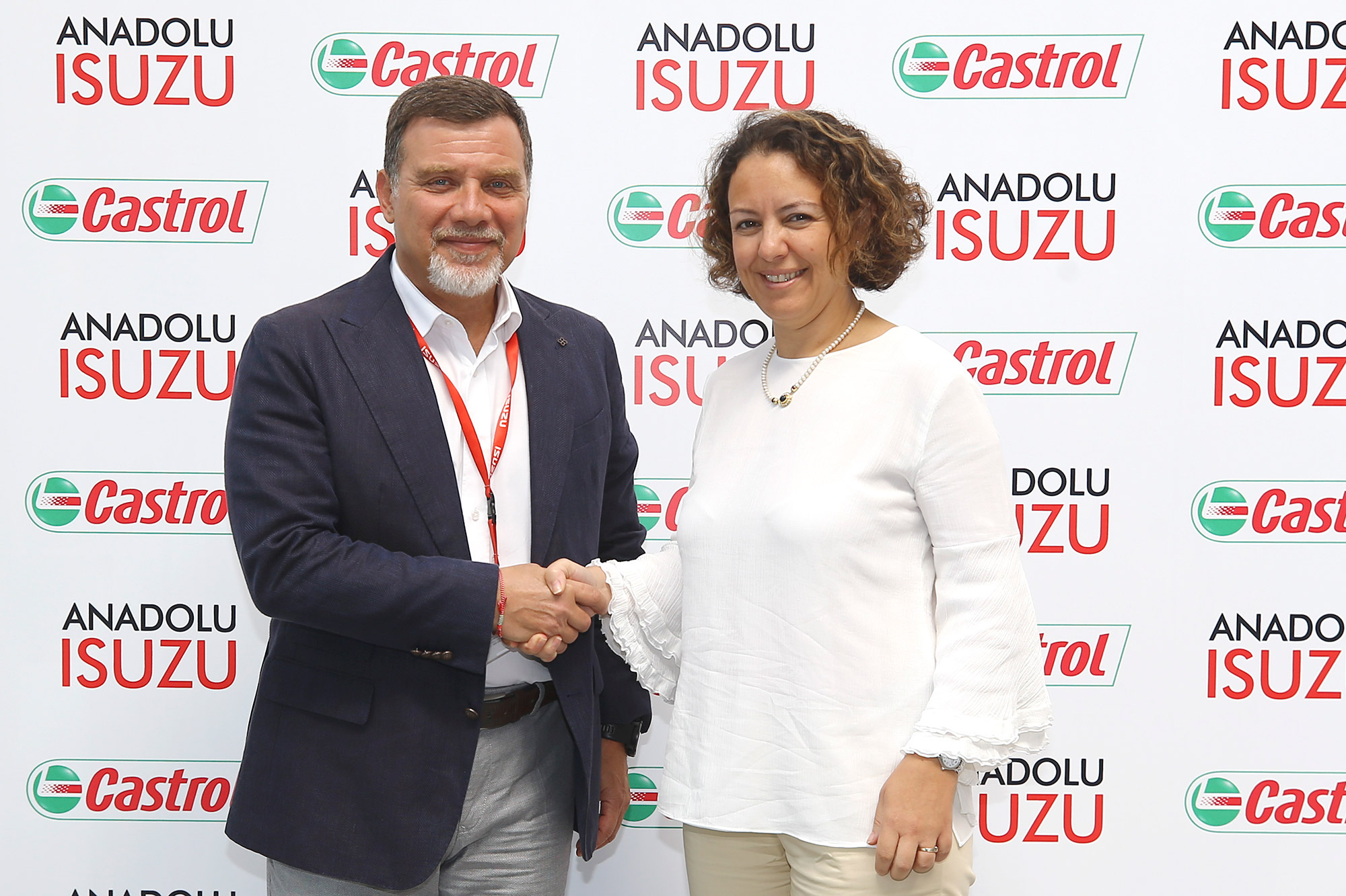 anadolu-isuzu-castrol.jpg