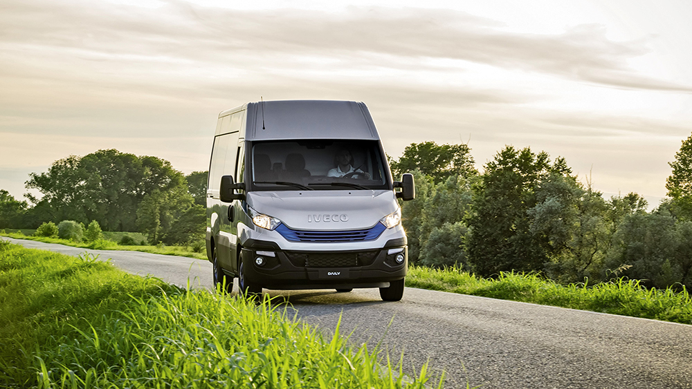 iveco-daily-himatic-blue-power.jpg