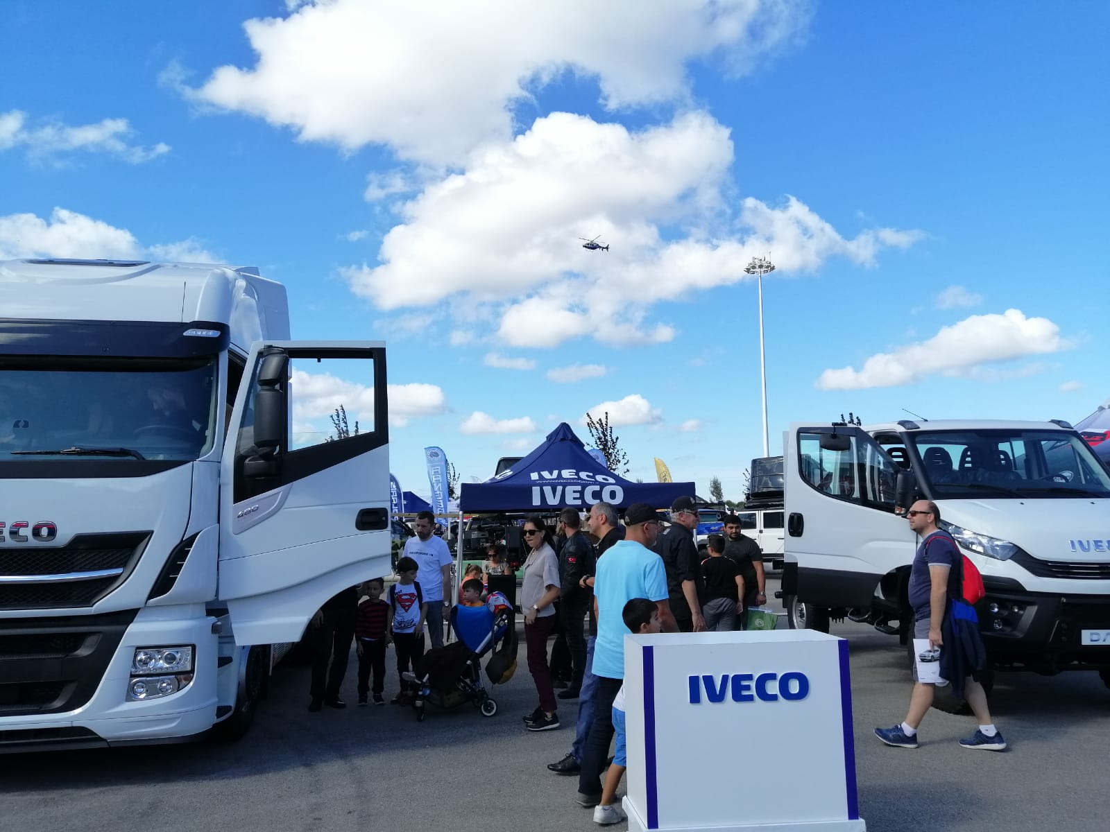 iveco-v-weekend-motoring.jpg