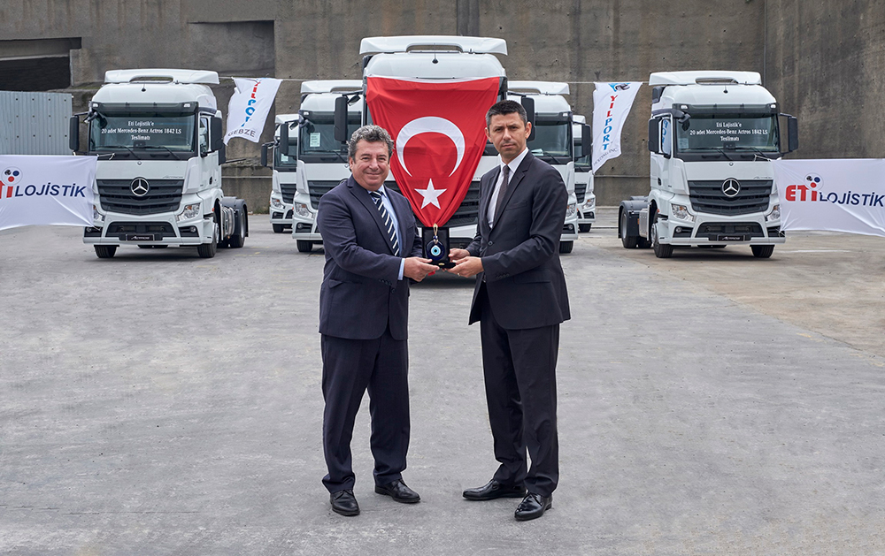 mercedes-benz-eti-lojistik-teslimat-001.jpg