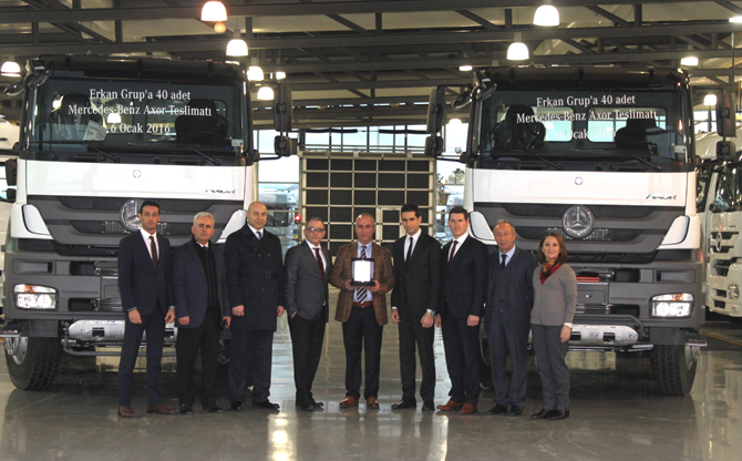 mercedes-benz-turk-erkan-grup-teslimat-toreni-(2).jpg