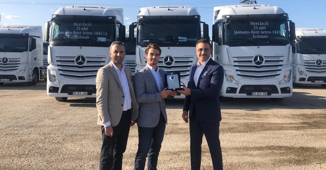 mercedes-benz-turk-hicri-ercili.jpg