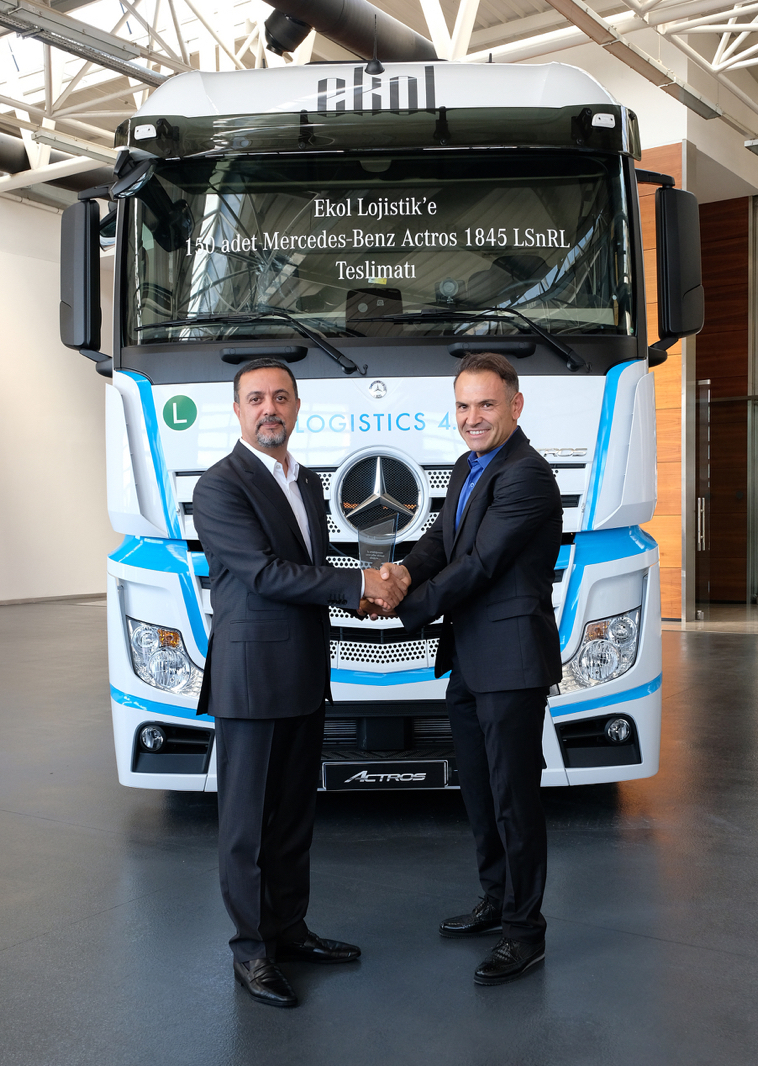 mercedes-benz-turkten-ekol-lojistike-150-adetlik-actros-teslimati-(5).jpg