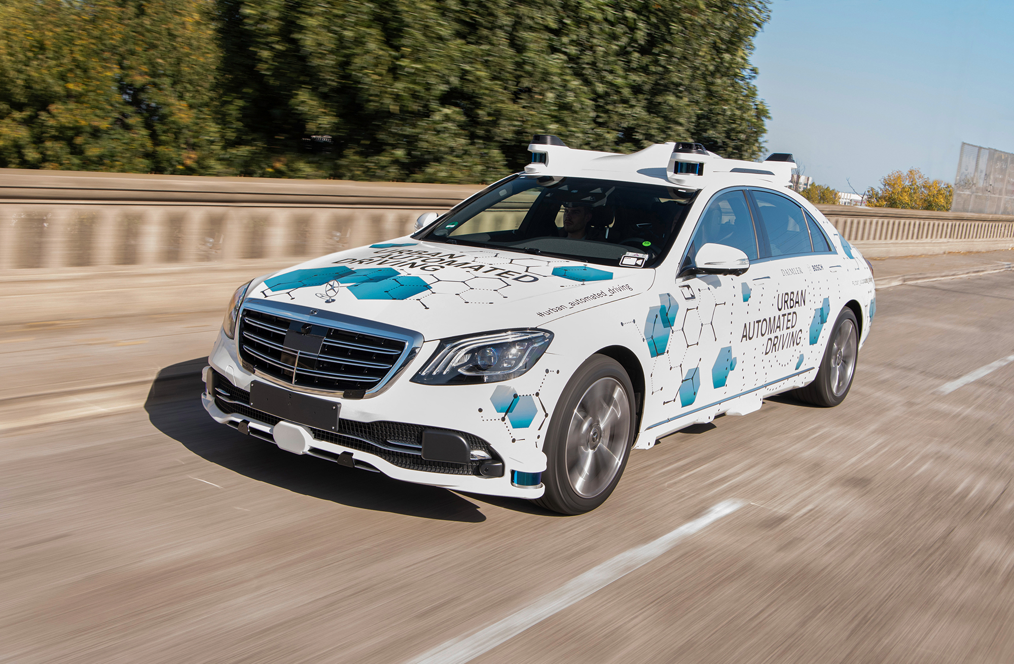 mercedes_benz_urban_automated_driving_.jpg