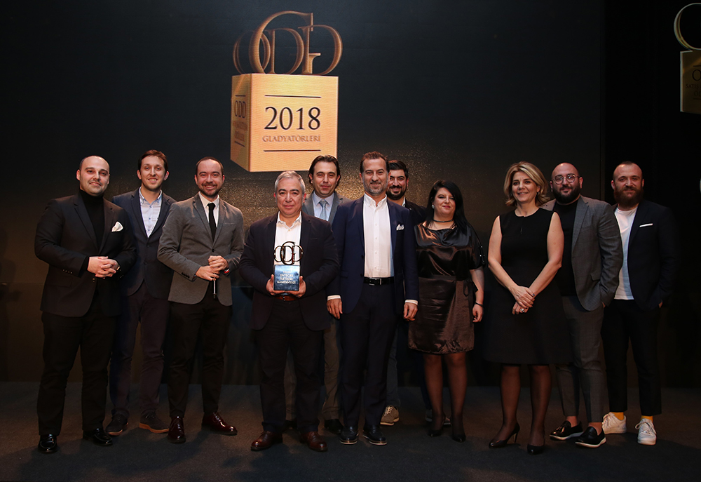 odd-gladyator-2018-yilin-entegre-iletisim-odulu---x-class.jpg