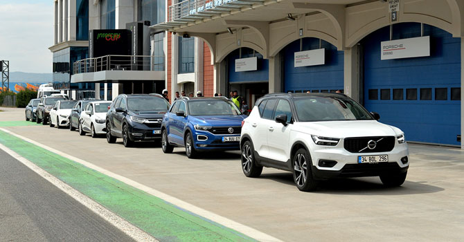 otomotiv-gazetecileri-yilin-otomobili-test-surusleri.jpg