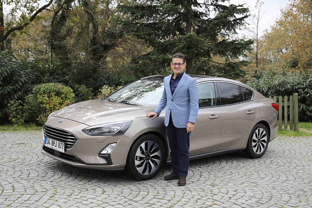 ozgur-yuceturk-ford-focus-001.jpg