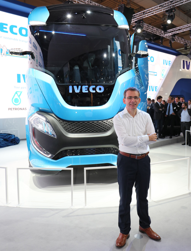 pierre-lahutte_ivecobrandpresident.jpg pierre-lahutte_ivecobrandpresident.jpg