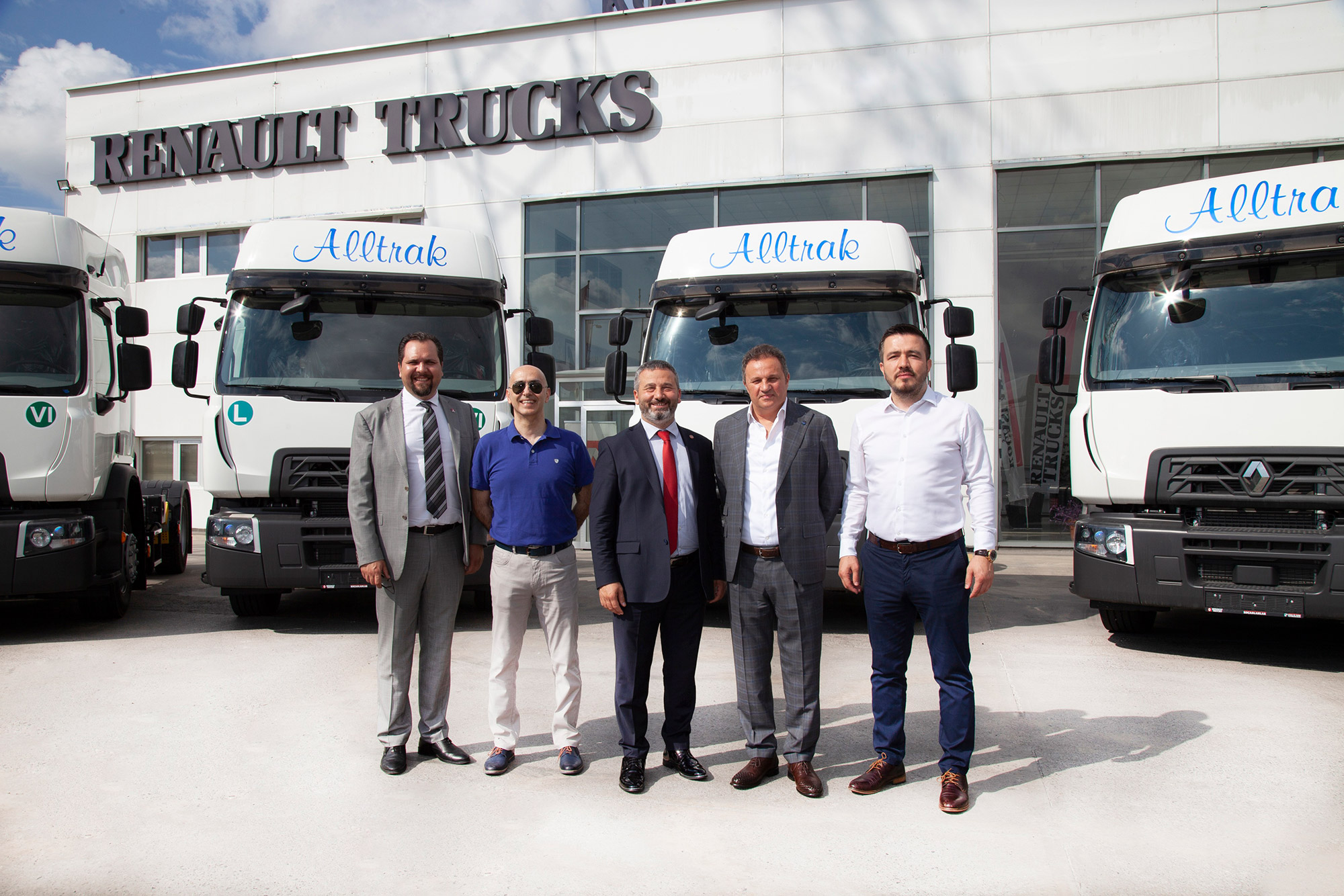 renault-trucks-alltrak-lojistik-teslimat.jpg