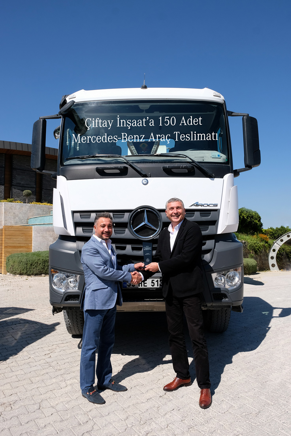 suer-sulun-ciftay-insaat-mercedes-benz-150-adet-arac-teslimati.jpg