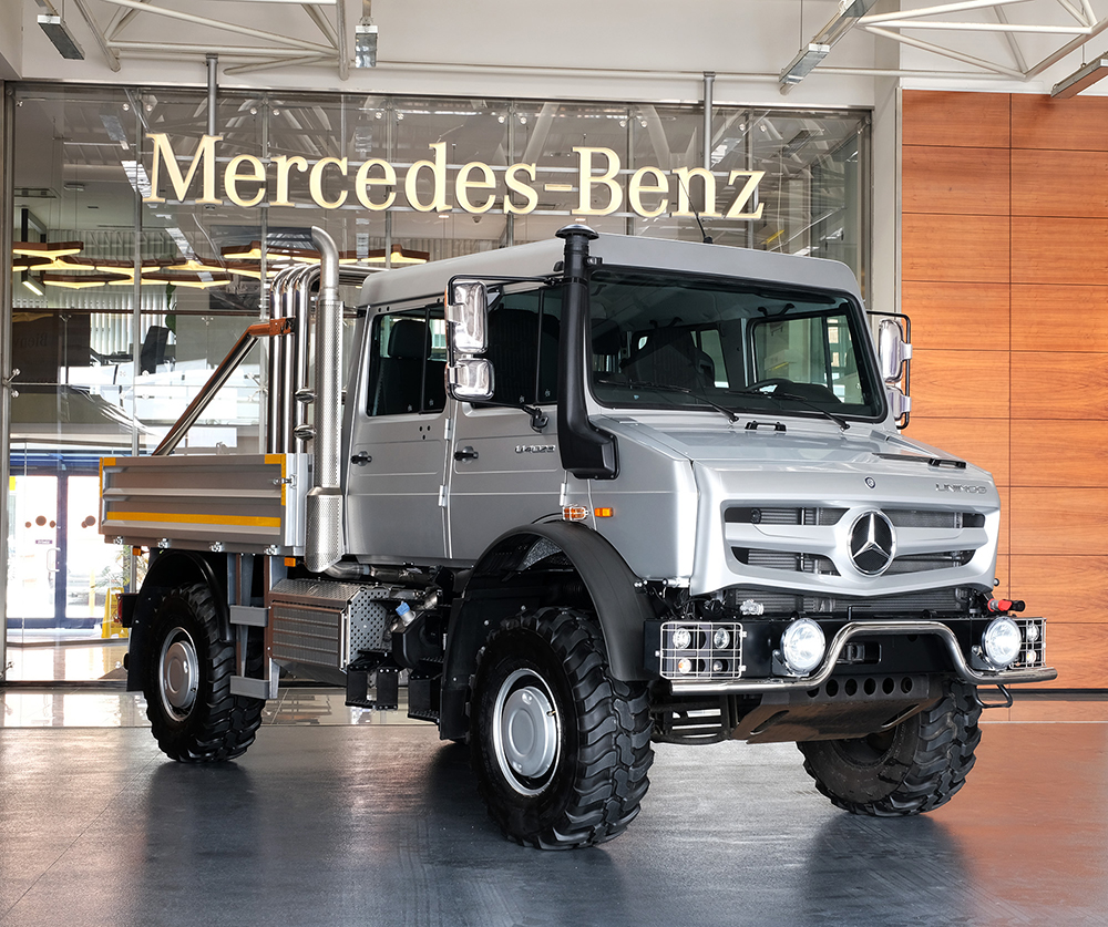 unimog-mercedes.jpg