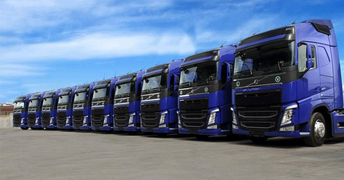 volvo-trucks.gif
